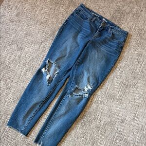 Style & Co. Distressed Dark Blue Skinny Jeans 6